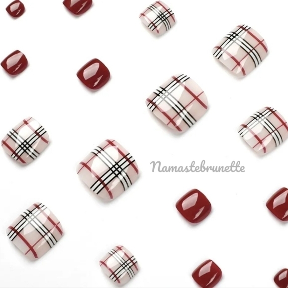 2/$16 Plaid Press On Toenails - Picture 9 of 17